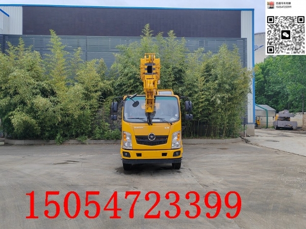 10噸汽車(chē)吊，搭配12噸卷?yè)P(yáng)機(jī)，150馬力發(fā)動(dòng)機(jī)，軸距僅2.9米，小巧靈活，動(dòng)力十足！